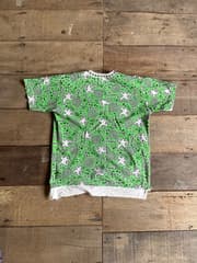 T-shirt - image blurred placeholder