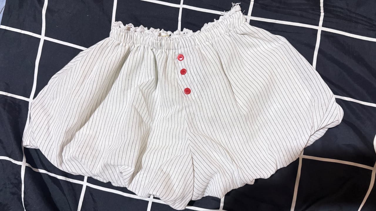กางเกงทรงบอลลูน