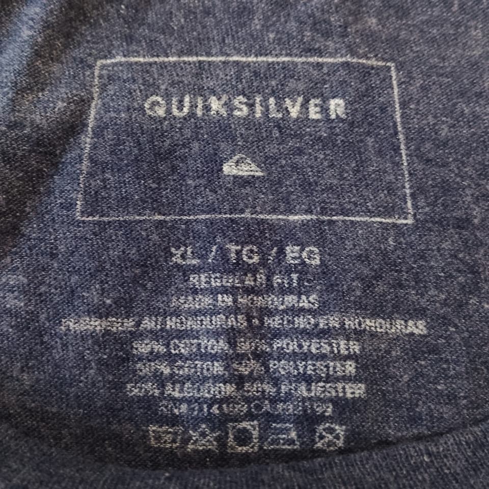 เสื้อ Quicksilver