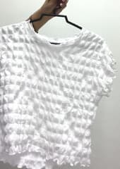 เสื้อแขนสั้นมีลูกเล่น M - image blurred placeholder