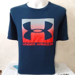 เสื้อ Under Armour - image blurred placeholder