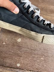 Spris Sneakers - image blurred placeholder
