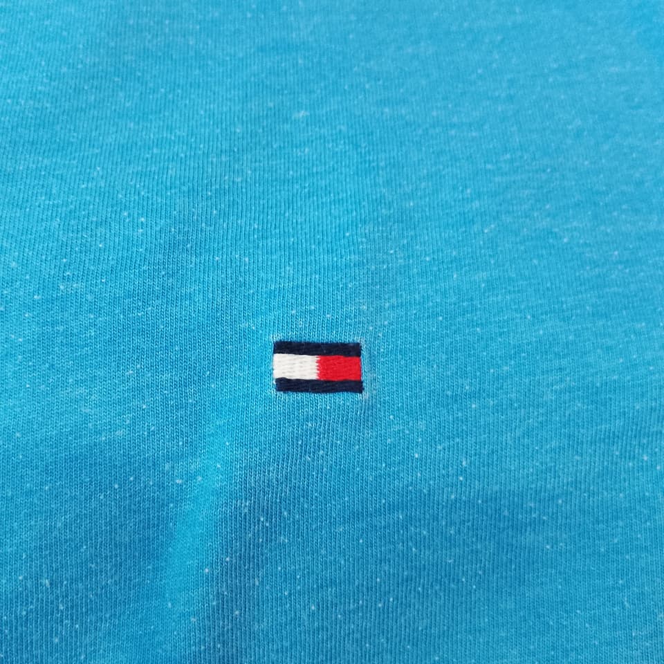 เสื้อ Tommy Hilfiger