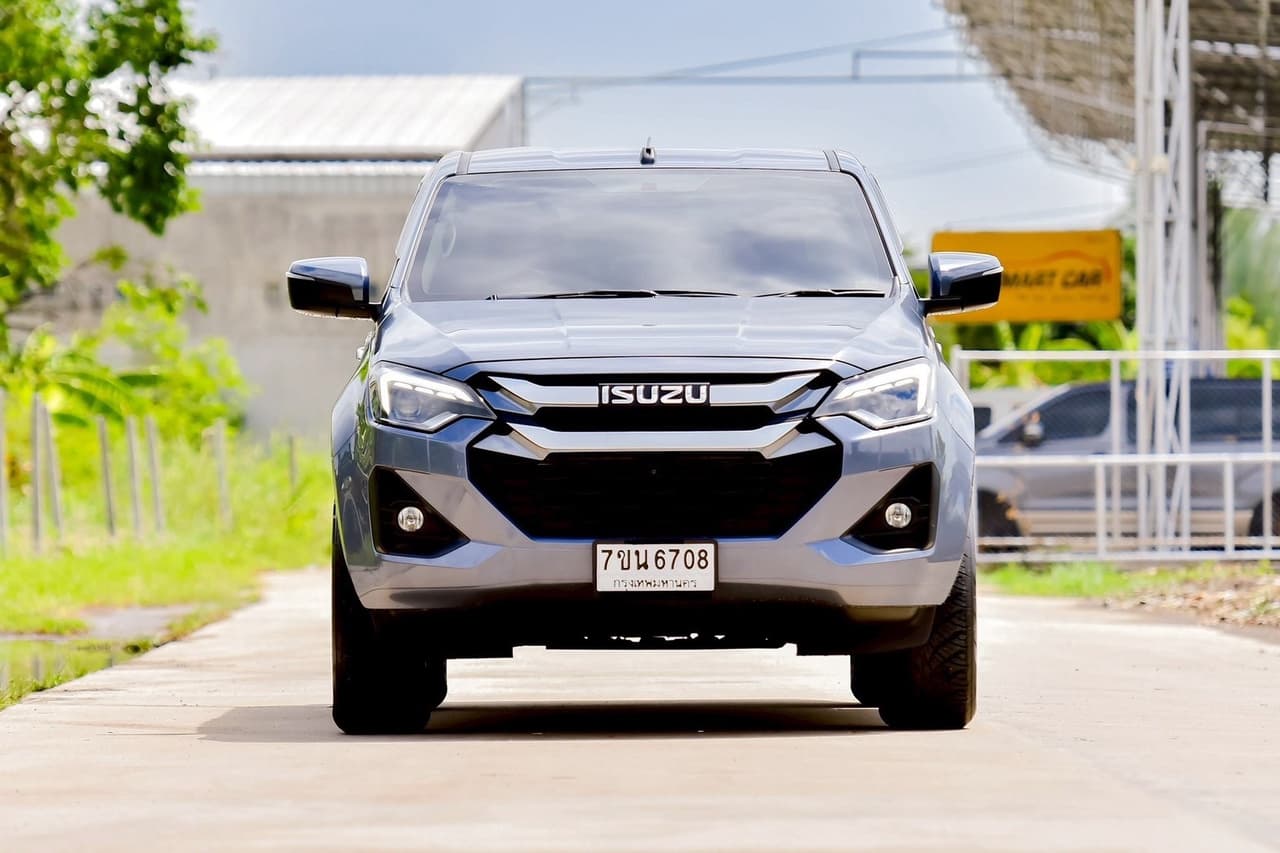 ISUZU D-Max Hi-Lander 1.9 L A/T ปี 2023 จด 2024