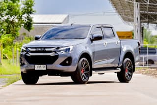 ISUZU D-Max Hi-Lander 1.9 L A/T ปี 2023 จด 2024 - image blurred placeholder