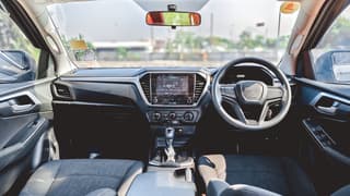ISUZU D-Max Hi-Lander 1.9 L A/T ปี 2023 จด 2024 - image blurred placeholder