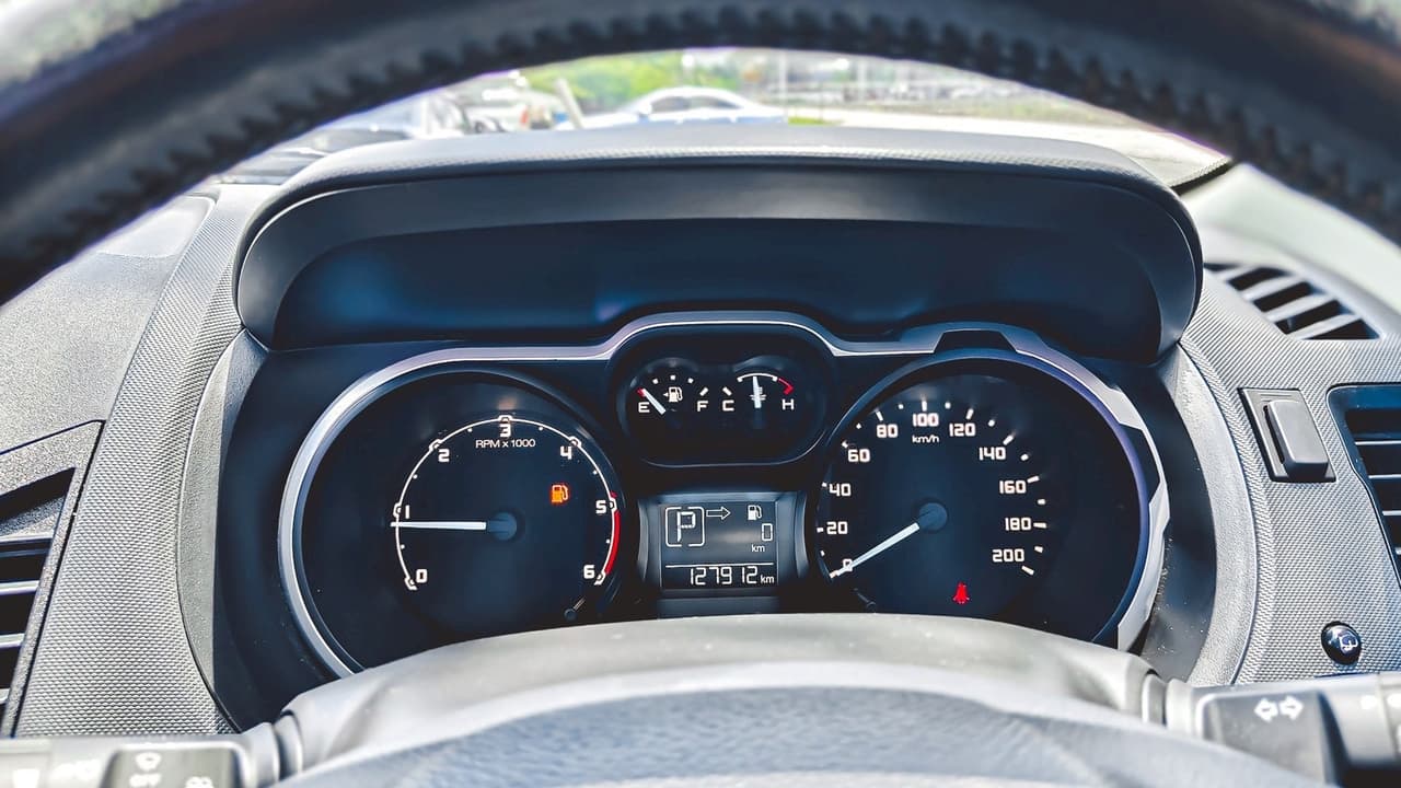 FORD RANGER ดับเบิลแค็บ 2.2 XLT ไฮไรเดอร์ 6A/T ปี 2013 จด 2014