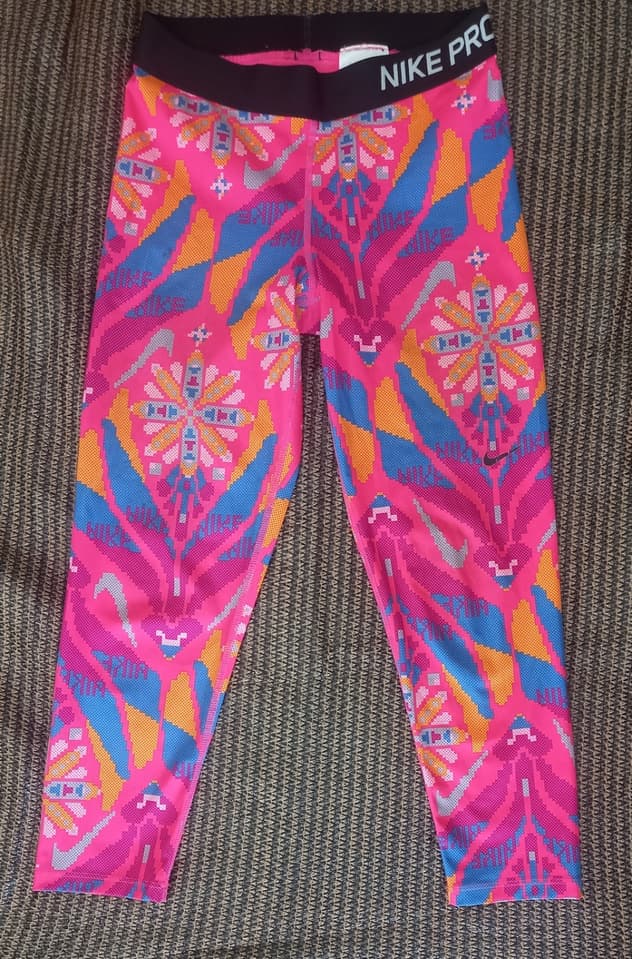 NIKE Yoga Fitness Pants