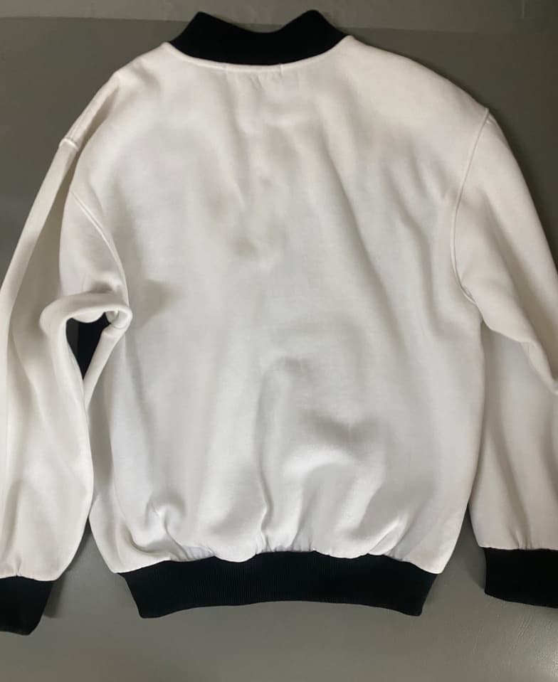 PERSONABLE SPORTS Sweater