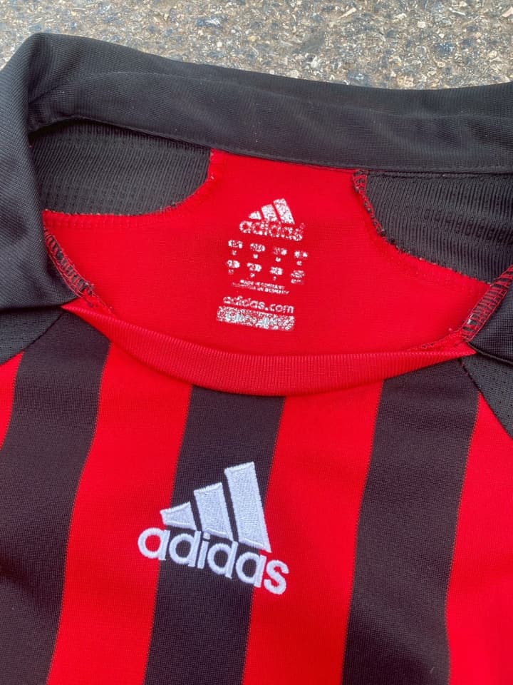 เสื้อ AC Milan