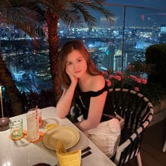 Naphasorn avatar