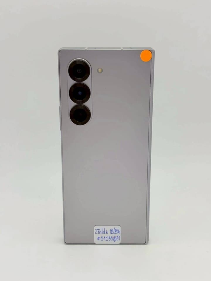 Samsung Z Fold 6