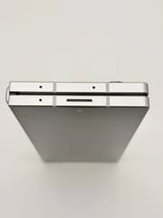 Samsung Z Fold 6 - image blurred placeholder