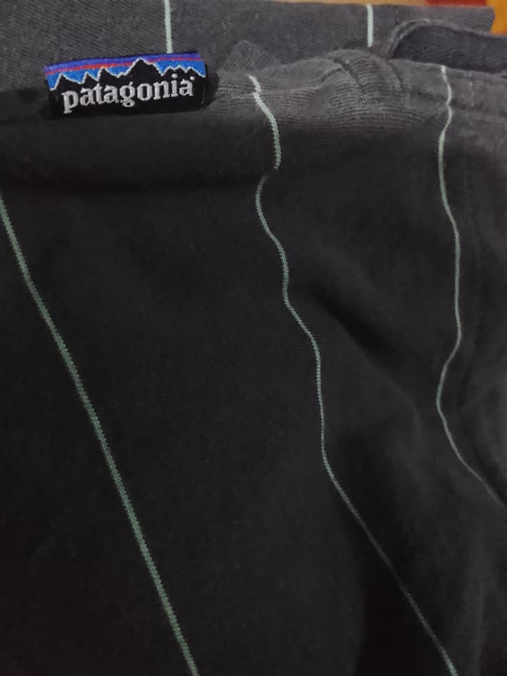 เสื้อโปโล Patagonia ของแท้ สภาพดี