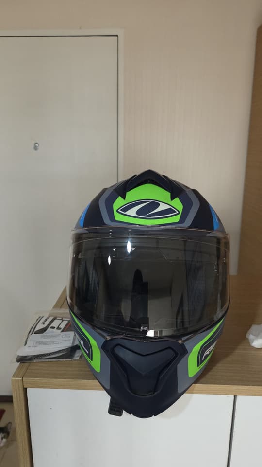 หมวกกันน็อคเปิดคาง Real Helmets (ไม่มีกล่อง) สภาพใหม่ 99% ไซส์ M