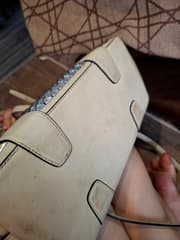 กระเป๋าสะพาย Coach - image blurred placeholder