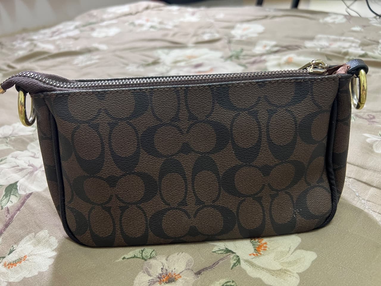 Coach Nolita 19 ผ้าใบลายซิกเนเจอร์