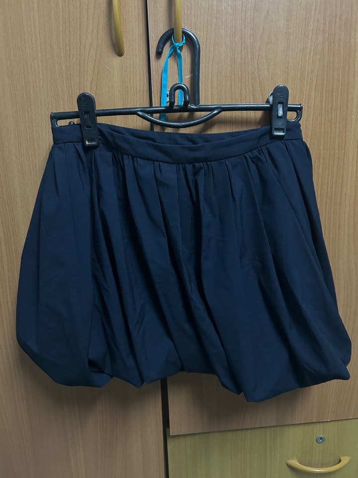 Оригинальная короткая юбка-баллон Zara