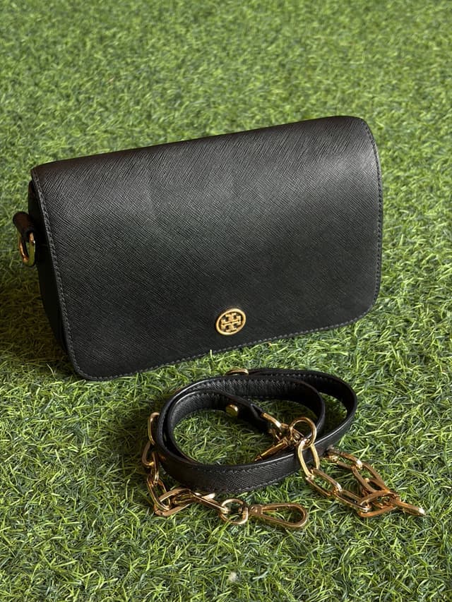 กระเป๋า Tory Burch