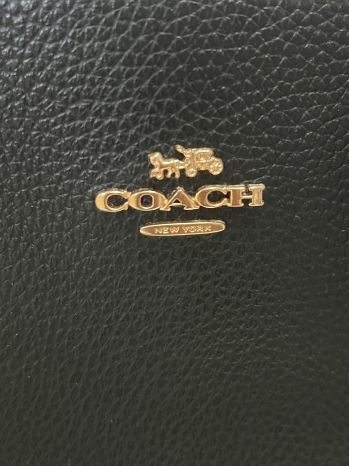 กระเป๋า Coach