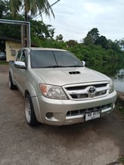 Toyota Hilux Vigo_D 3.0 - image blurred placeholder