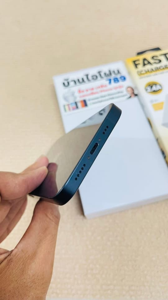 iPhone 14