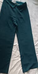กางเกงใสทรงกระบอกกลาง เอวสูง size L สีเขียว - image blurred placeholder