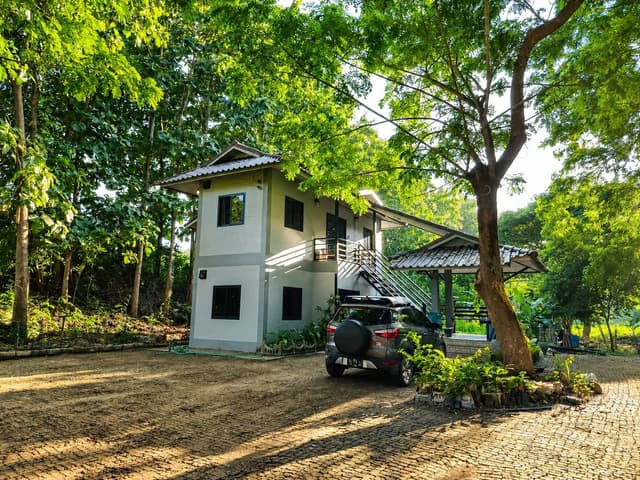 ขายบ้านพร้อมที่ดิน ติดน้ำ ติดเขา บรรยากาศดี จ.แพร่