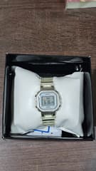 наручные часы CASIO модель LA-20WHS-7ADF, материал: смола, прозрачный цвет - image blurred placeholder