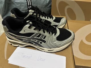 Кроссовки ASICS GEL-KAYANO 14 BLACK/SEAL GREY SIZE: 10.5 US/MEN - image blurred placeholder