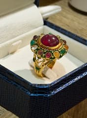 Кольцо Нопхакео с бирманским рубиновым камнем - image blurred placeholder