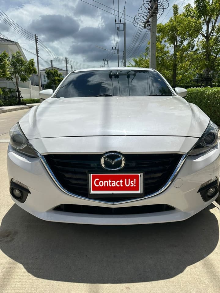 Mazda 3 - Белый (2014)