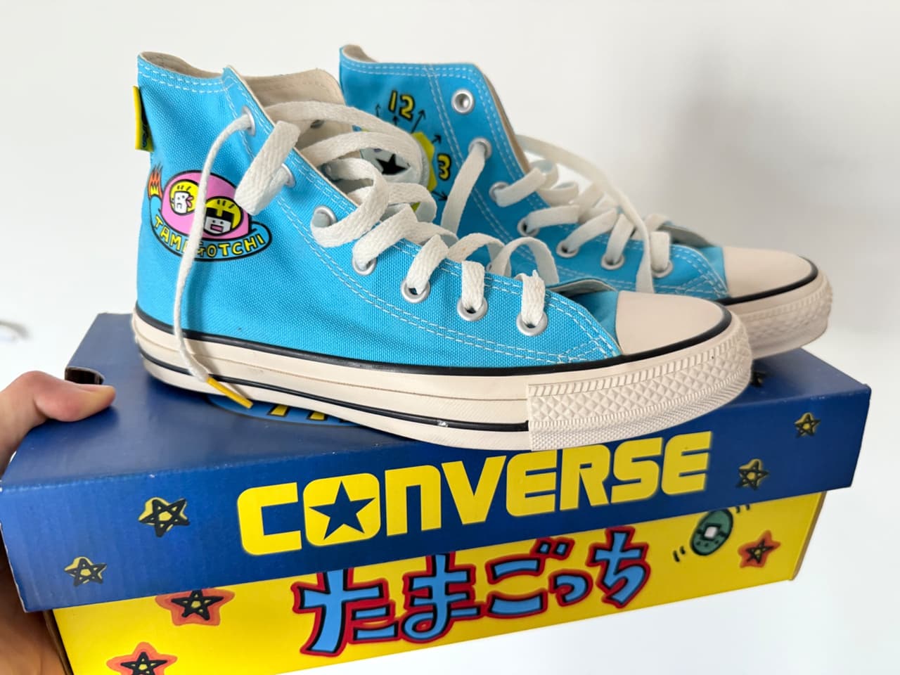 Высокие кеды Converse x Tamagotchi ярко-синего цвета