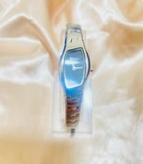 Оригинальные подержанные часы DKNY - image blurred placeholder