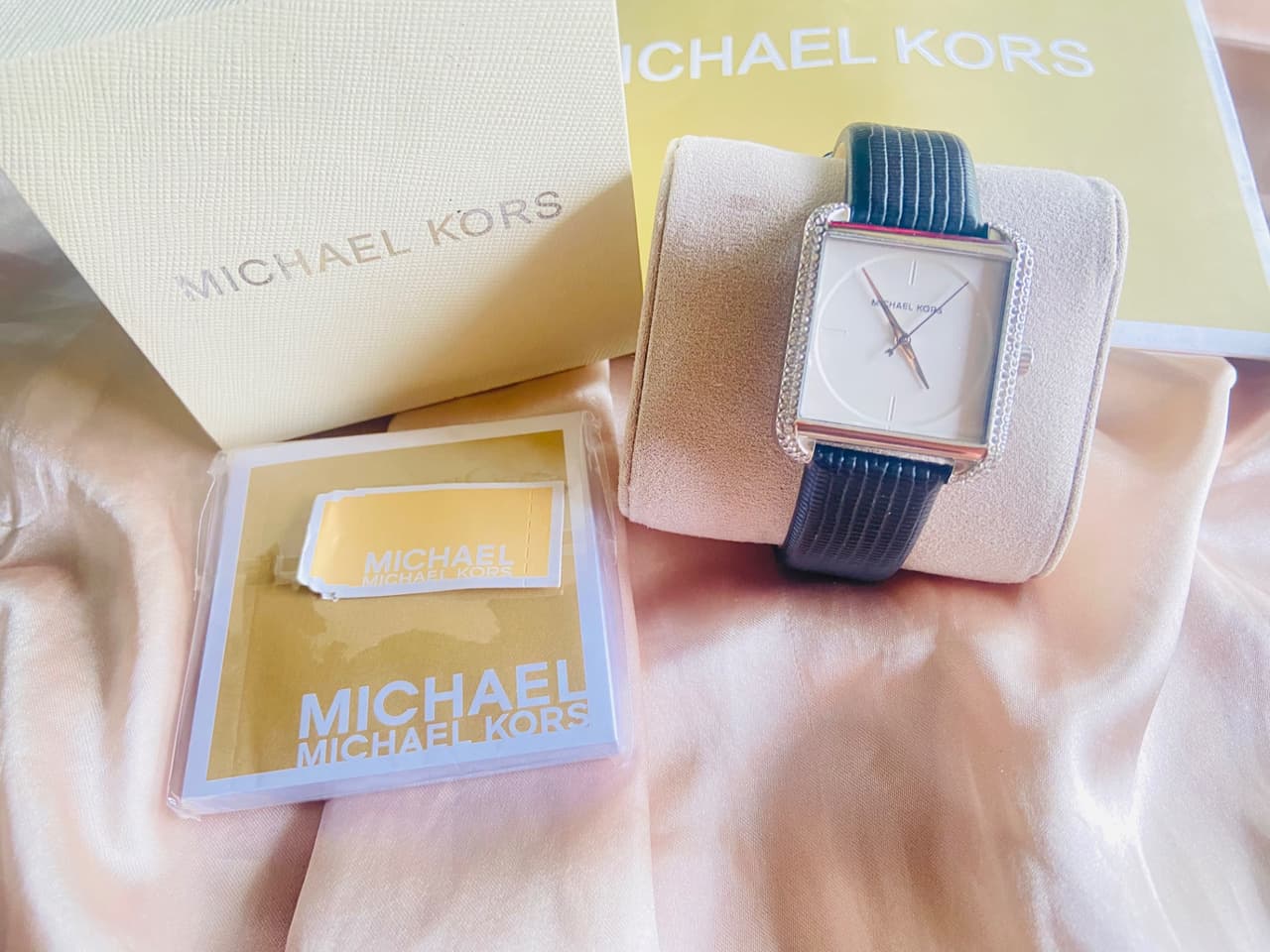 Оригинальные подержанные часы Michael Kors