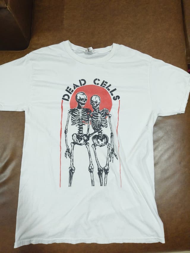 เสื้อยืด Skeleton Family จาก Dead Cells