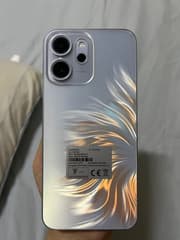 OPPO Reno 14 F 5G - image blurred placeholder