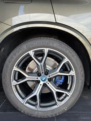 Литые диски с шинами BMW X5 50e MSP 21 дюйм - image blurred placeholder