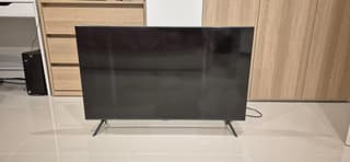 Samsung LED 43" телевизор - image blurred placeholder