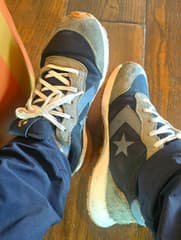 Кроссовки Converse - image blurred placeholder