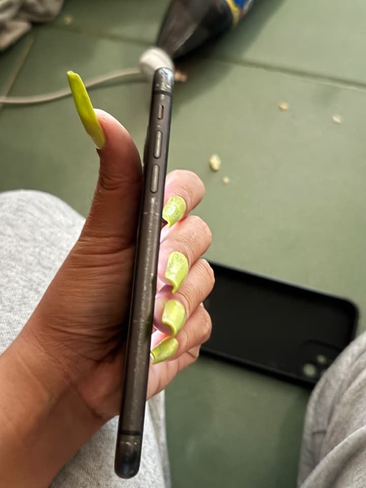iPhone 11 64GB