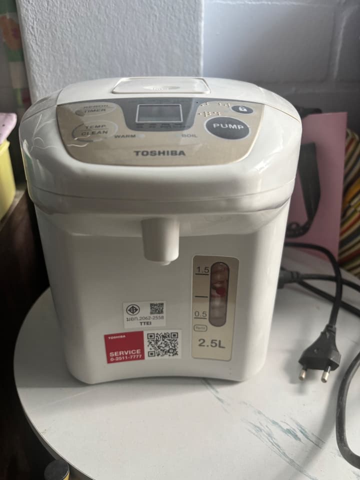 Электрический чайник Toshiba