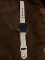 Apple Watch Series 7 - image blurred placeholder
