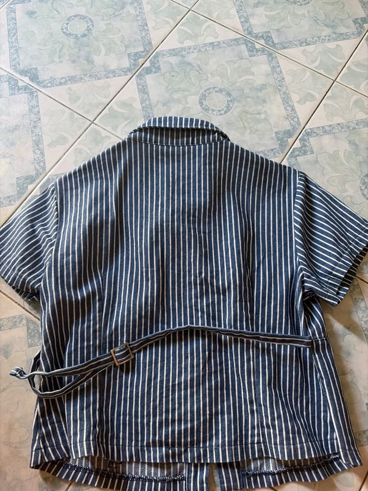 เสื้อครอป PREM