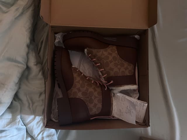 Coach Lorraine Signature Boots CW711 Brown Authentic Never Used