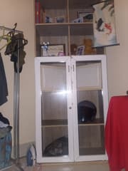 Стеллаж с стеклянным шкафом - image blurred placeholder