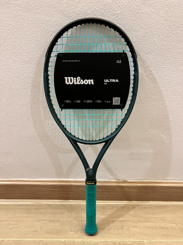 ไม้เทนนิส Wilson Ultra 26 V4 Junior