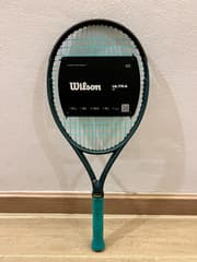 Юниорская теннисная ракетка Wilson Ultra 26 V4 - image blurred placeholder