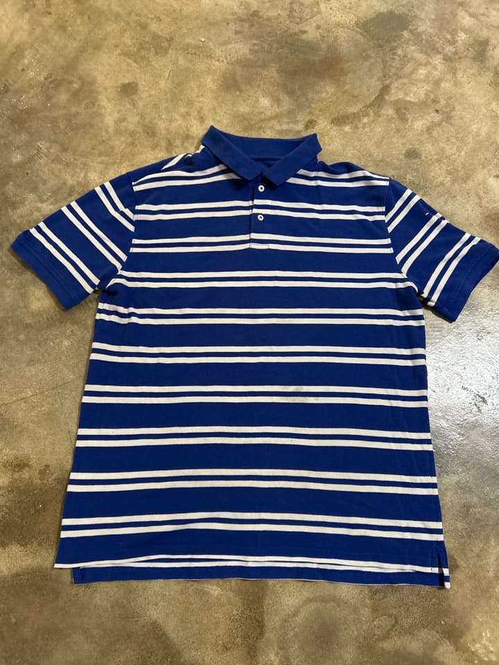 เสื้อคอปกสีฟ้าตัดขาว เนื้อผ้าดีไม่บาง ไซส์ XL-2XL