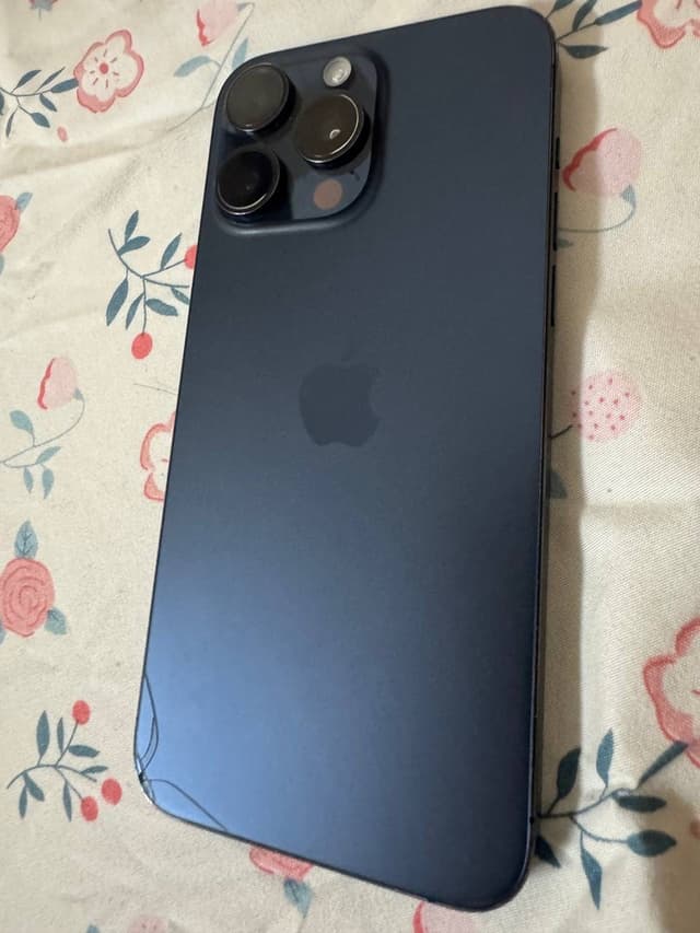 iPhone 15 Pro Max 256G เวอร์ชันจีนแผ่นดินใหญ่